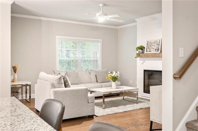 Building Photo - 1603 Glenivy