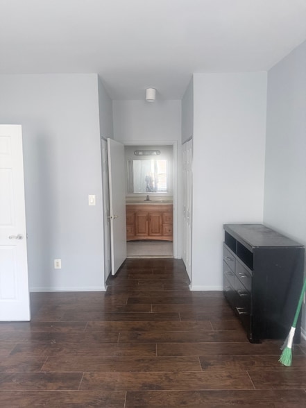 Building Photo - 1170 Delsea Dr