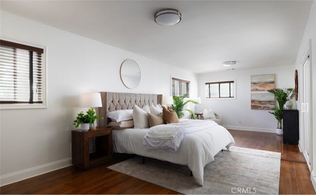 Building Photo - 14191 Lambeth Way