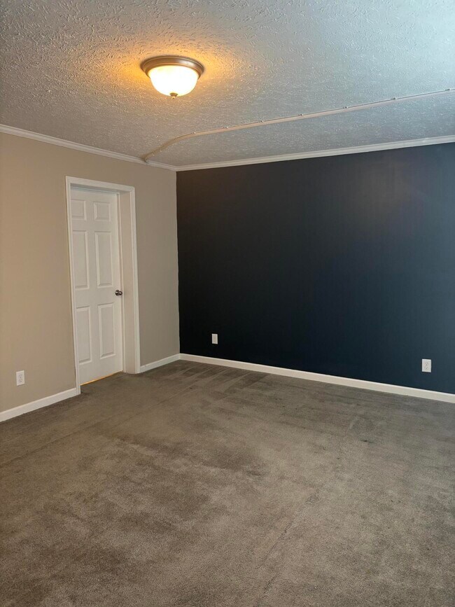 Building Photo - 205 Joy Rd