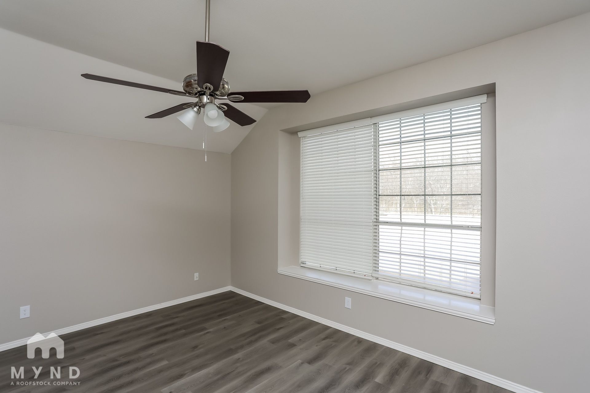 Building Photo - 515 Bristlecone Dr
