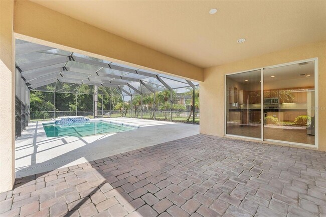 Building Photo - 10886 Cory Lake Dr