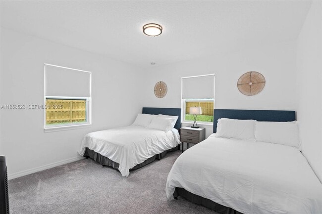 Building Photo - 4255 Wee St