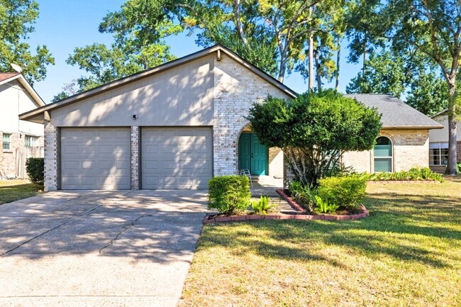 Building Photo - 17522 Huntersglen Cir