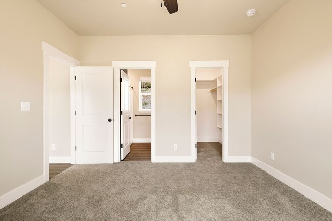 Building Photo - Welcome to your new 1 bedroom home nestled...