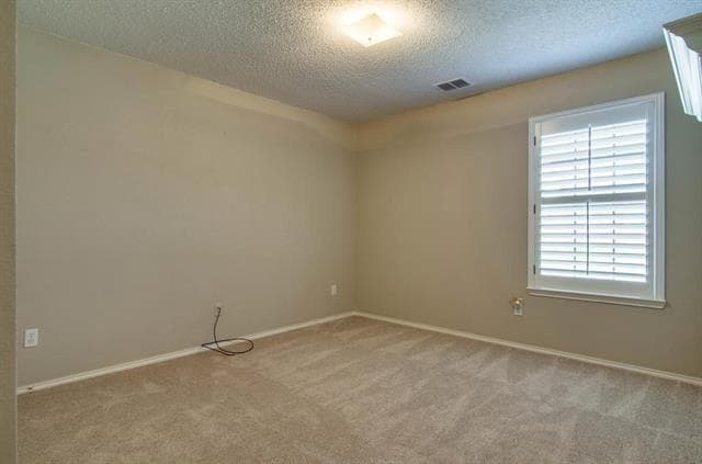 Building Photo - 3701 Kimble Dr