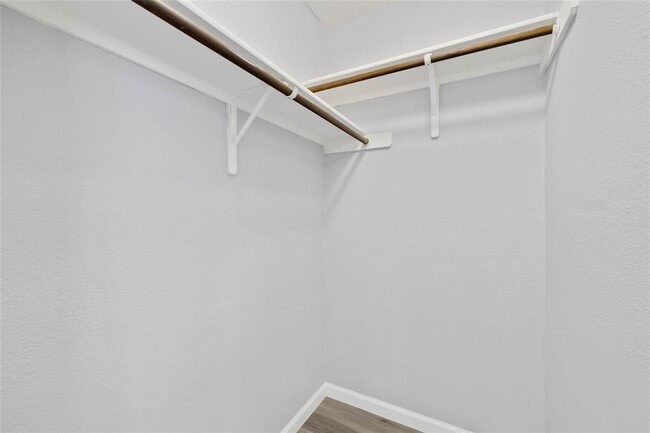Building Photo - 317 Precipice Way