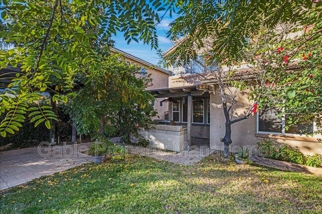 Building Photo - 24050 Joshua Dr