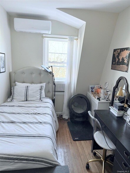 Building Photo - 255 Quincy Ave