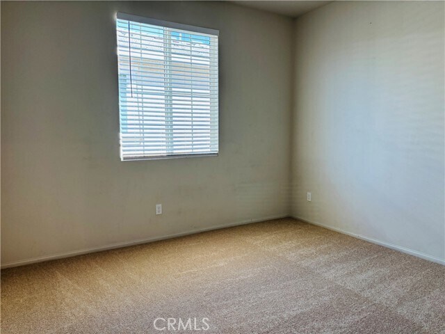 Building Photo - 40472 Melrose Dr