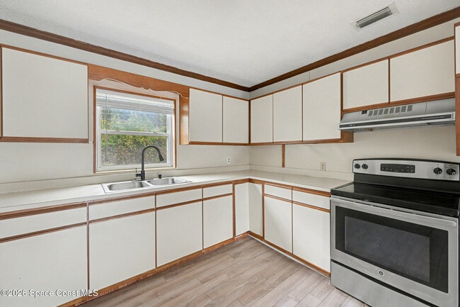 Building Photo - 2759 Myers Dr NE