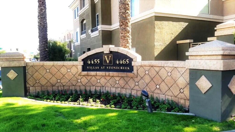 Primary Photo - 4465 E Paradise Village Pkwy S APT 1129