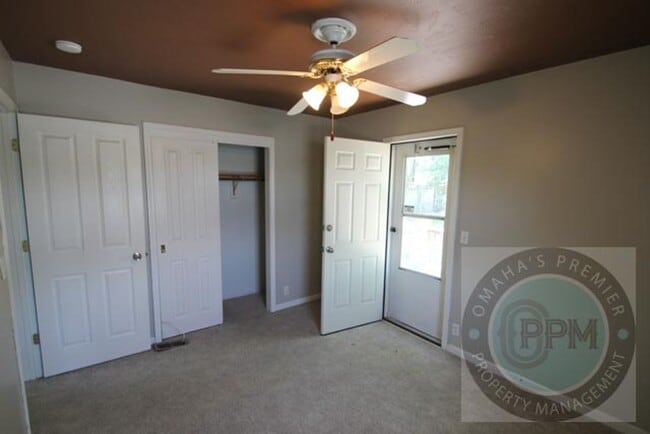 Building Photo - 3Bd/2Ba near 84th & I-80
