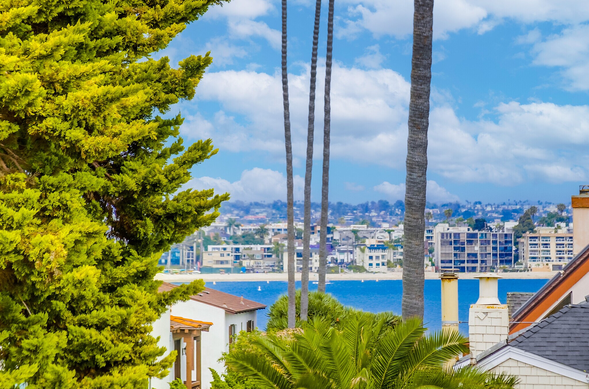 Building Photo - 735 Whiting Ct