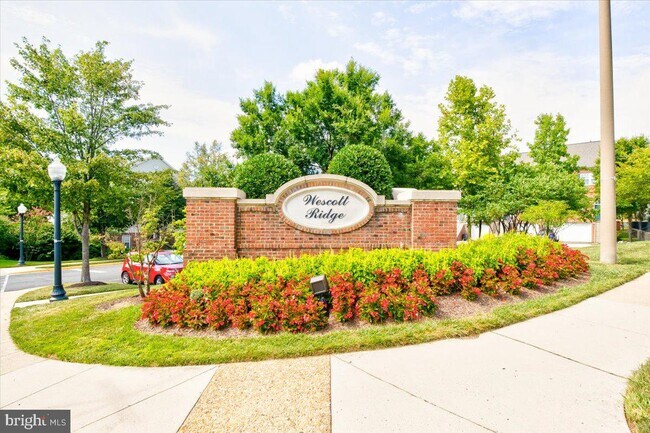 Building Photo - 11575 Cavalier Landing Ct