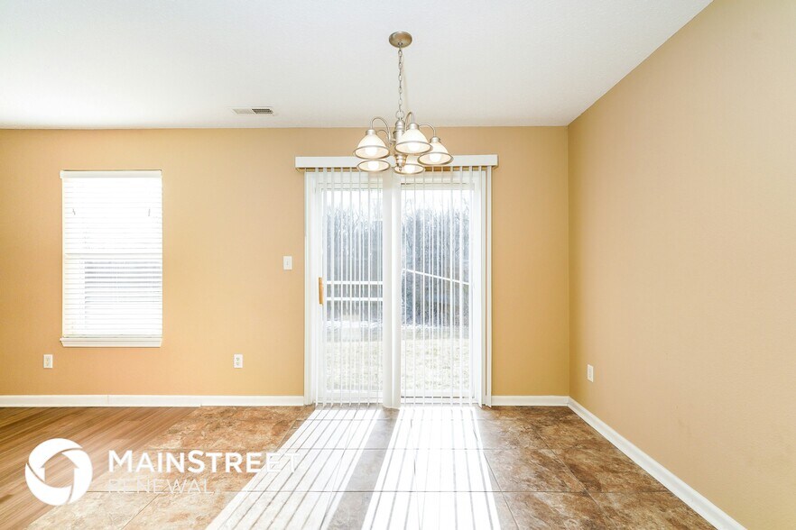 Building Photo - 10529 Apple Creek Dr