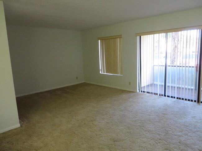 Building Photo - 603 Sea Pine Way