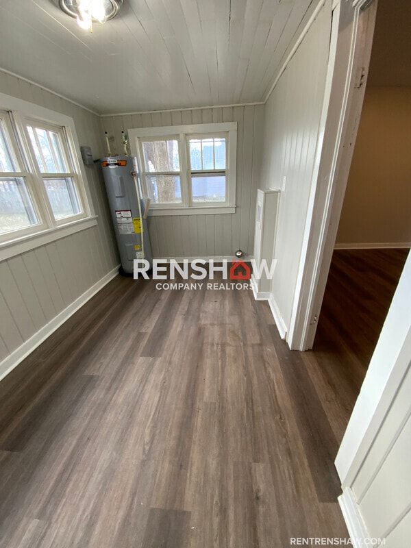 Building Photo - 206 S Trenton St