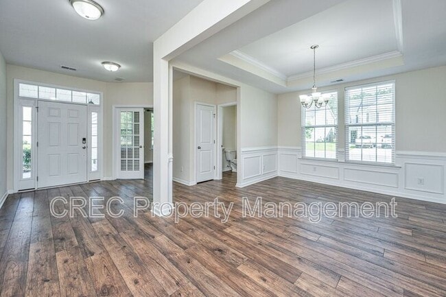 Building Photo - 201 Bigleaf Ct