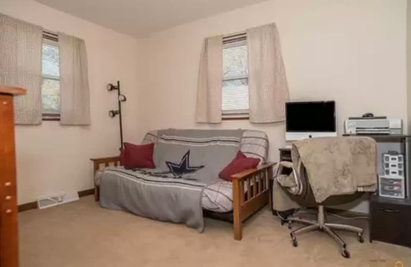 Building Photo - 1020 N 7th St