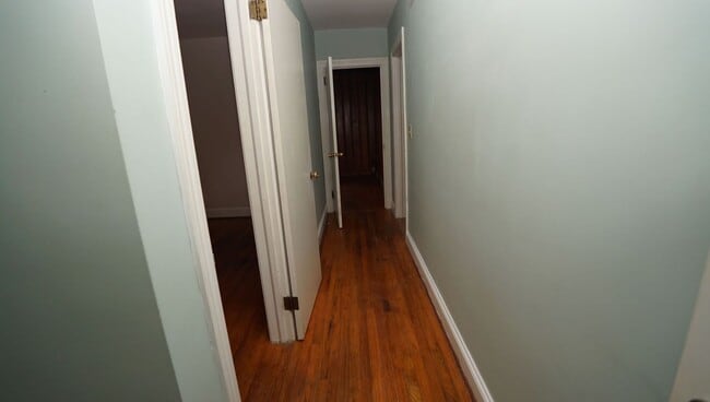 Building Photo - 14 Tallman St