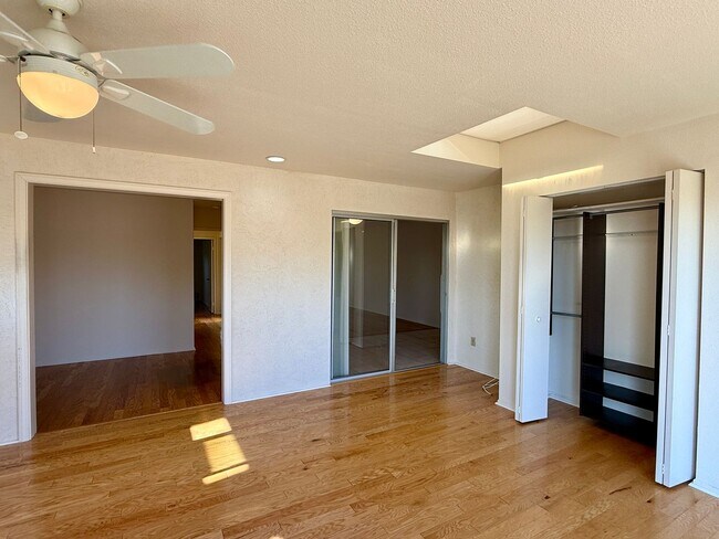 Building Photo - Charming 2 Bedroom in Oceanside 55+ Community