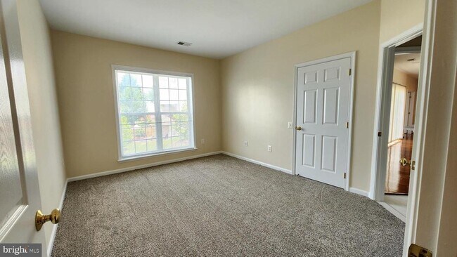 Building Photo - 6333 Eagle Ridge Ln