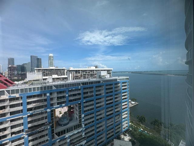 Building Photo - 2101 Brickell Ave