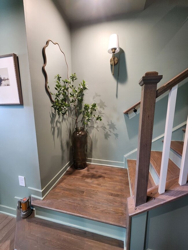 Building Photo - 3 Story Townhome near Concord Mills