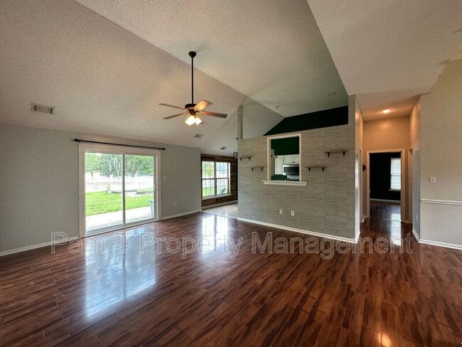 Building Photo - 190 Salt Landing Cir