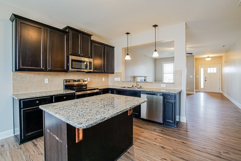 Building Photo - 45 Oakton Dr