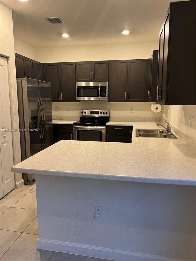 Building Photo - 13387 SW 287th Ter