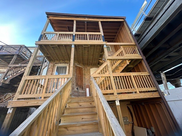 Building Photo - 1945 S Kedzie Ave