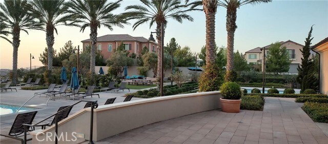 Building Photo - 188 Villa