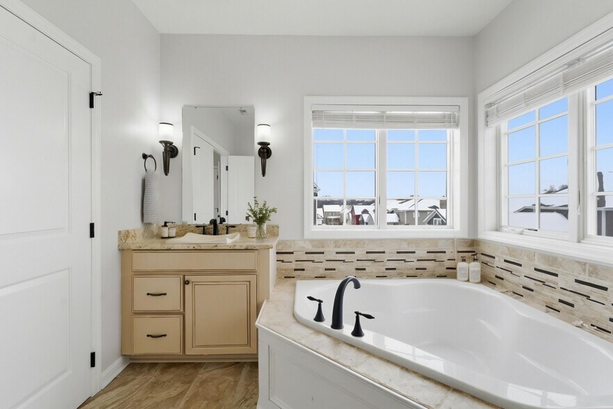 Building Photo - 200 Venango Trl