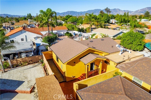 Building Photo - 13249 Kagel Canyon St