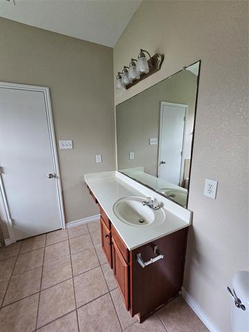 Building Photo - 605 Snowy Orchid Dr