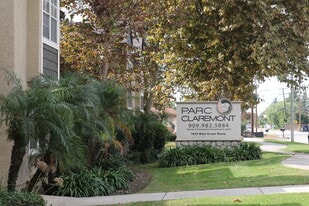 Building Photo - Parc Claremont