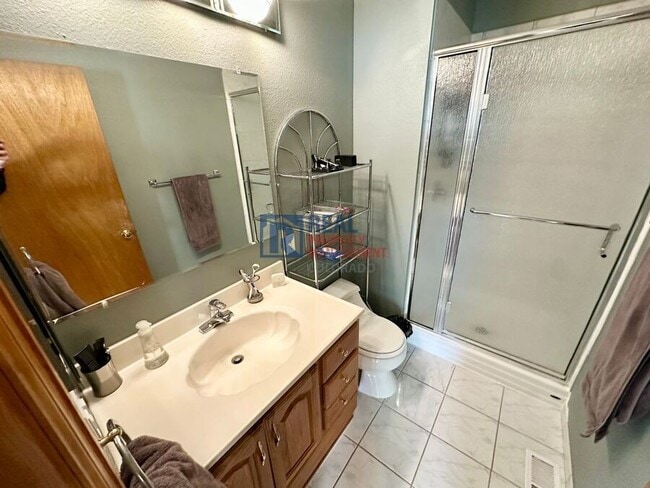 Building Photo - 19907 E Crestline Pl