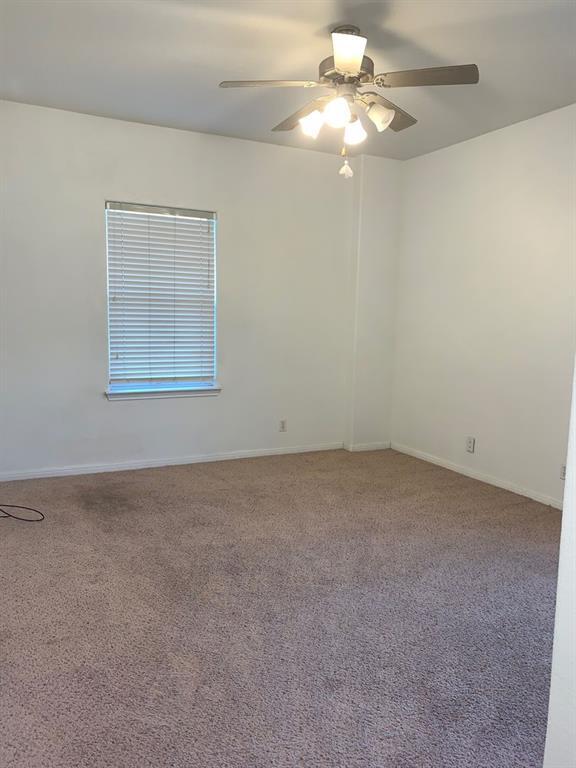 Building Photo - 1904 W 42nd St