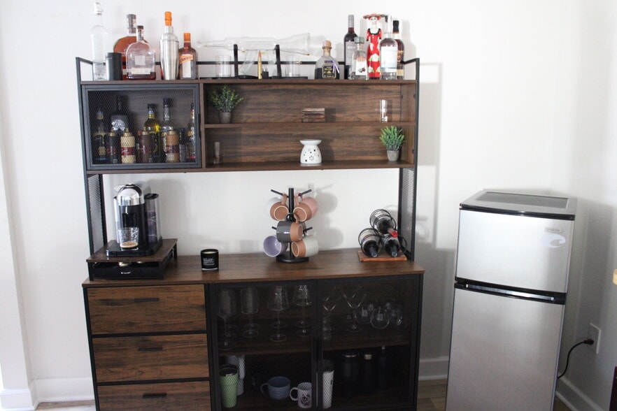 Building Photo - 3424 W Lemon St