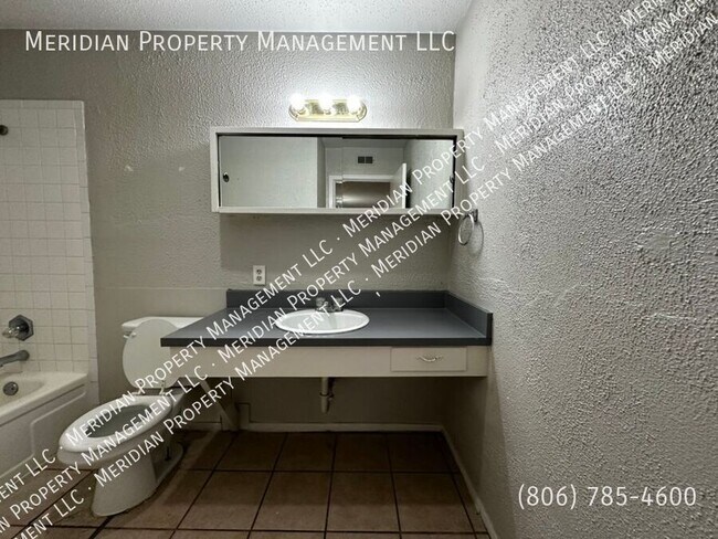 Building Photo - 1714 Elkhart Ave