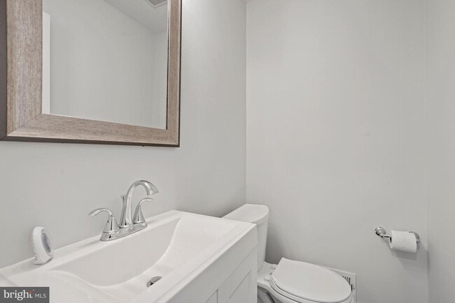 Building Photo - 1110 Wimbledon Dr