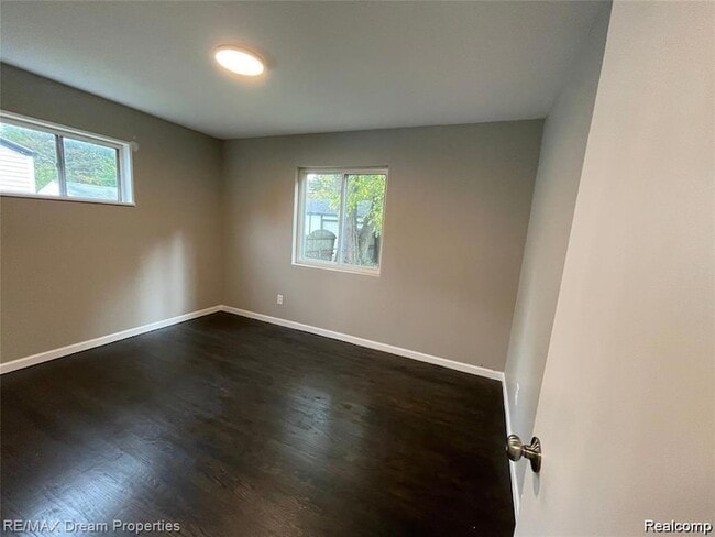 Building Photo - 3424 Toepfer Rd