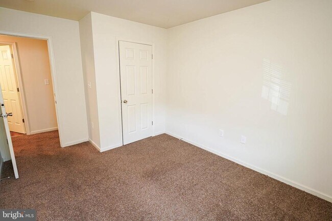 Building Photo - 30630 Umes Blvd