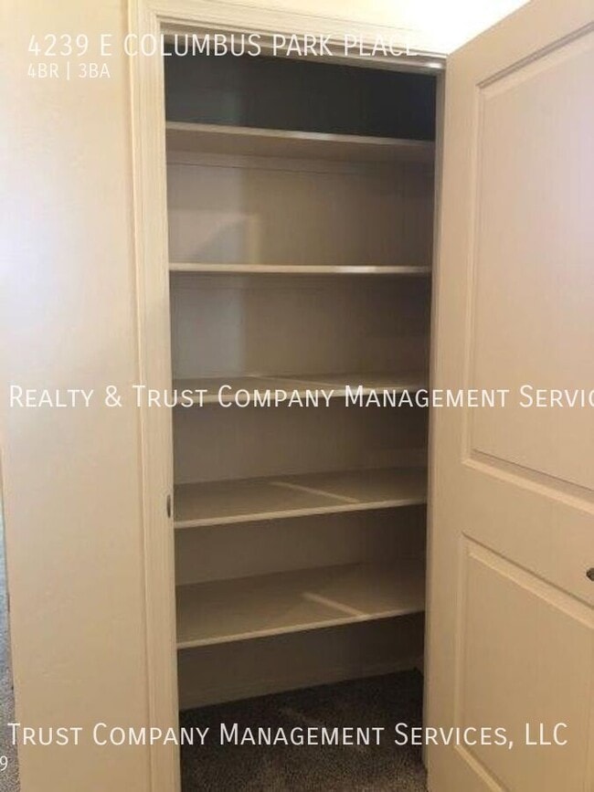 Building Photo - 4239 E Columbus Park Pl