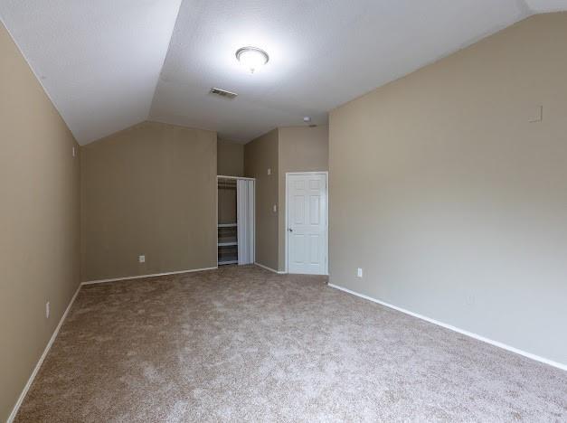 Building Photo - 9216 Sterling Gate Dr