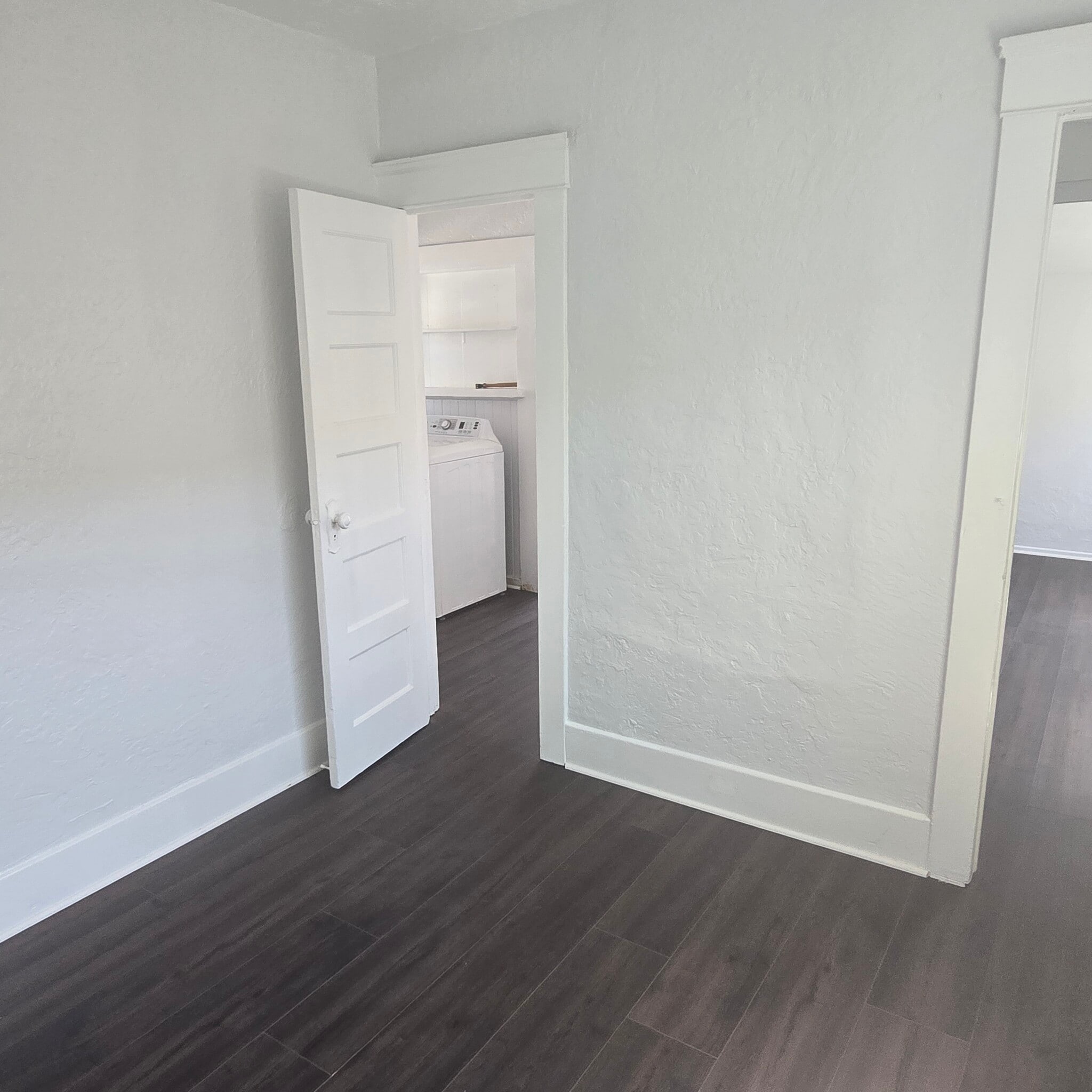 Building Photo - 2048 Ocean View Blvd