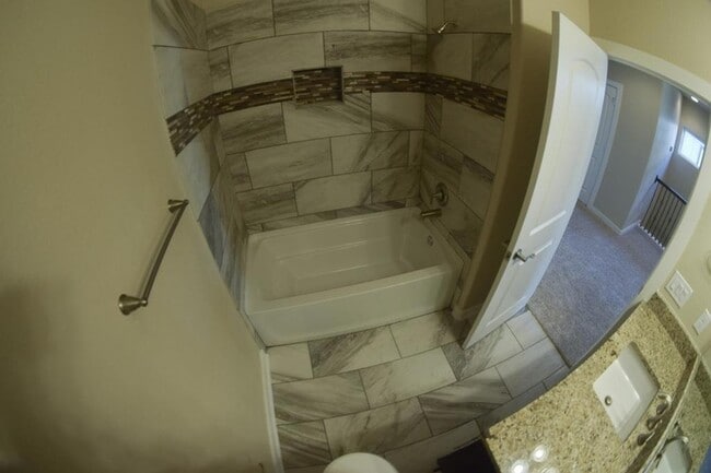 Building Photo - 3303 Elija St