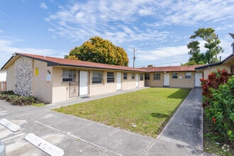 Building Photo - Amazon 21